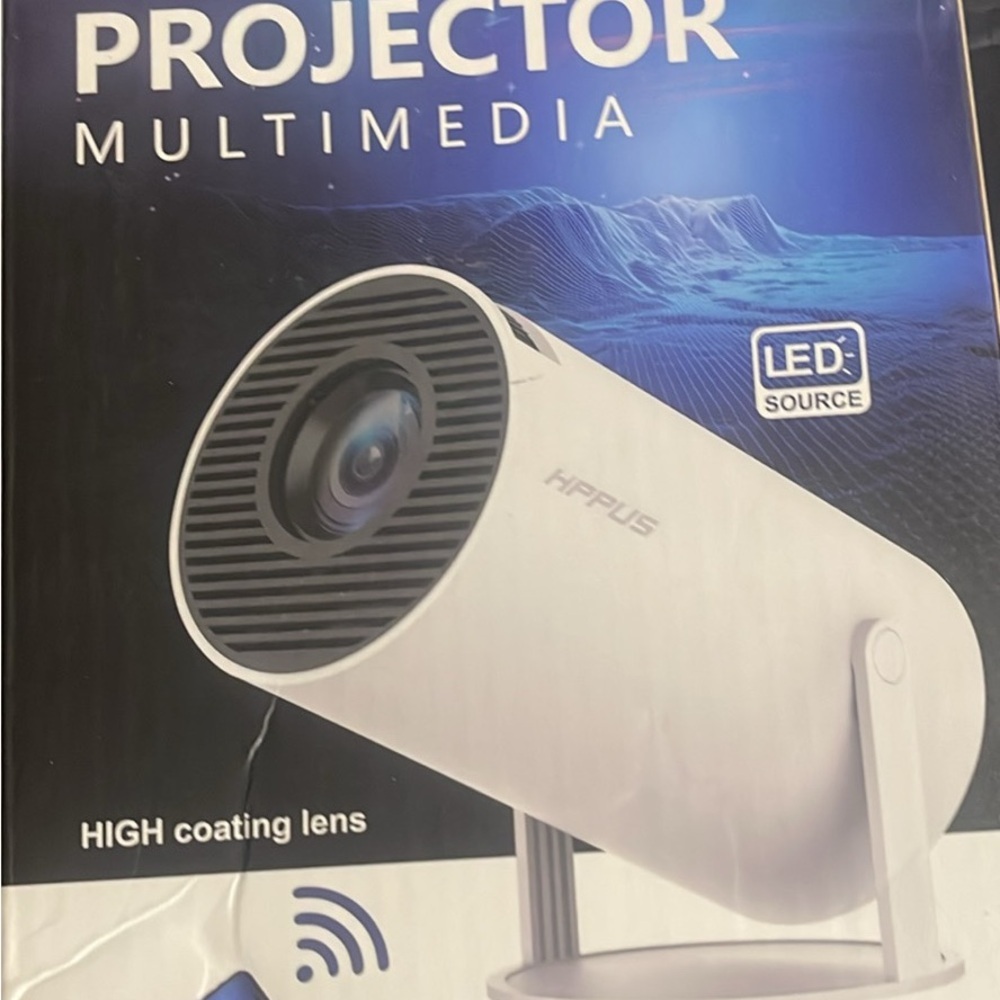 HIPPUS Multimedia Projector - Picture 4 of 6